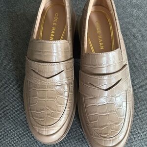 Cole Haan Loafers Tan